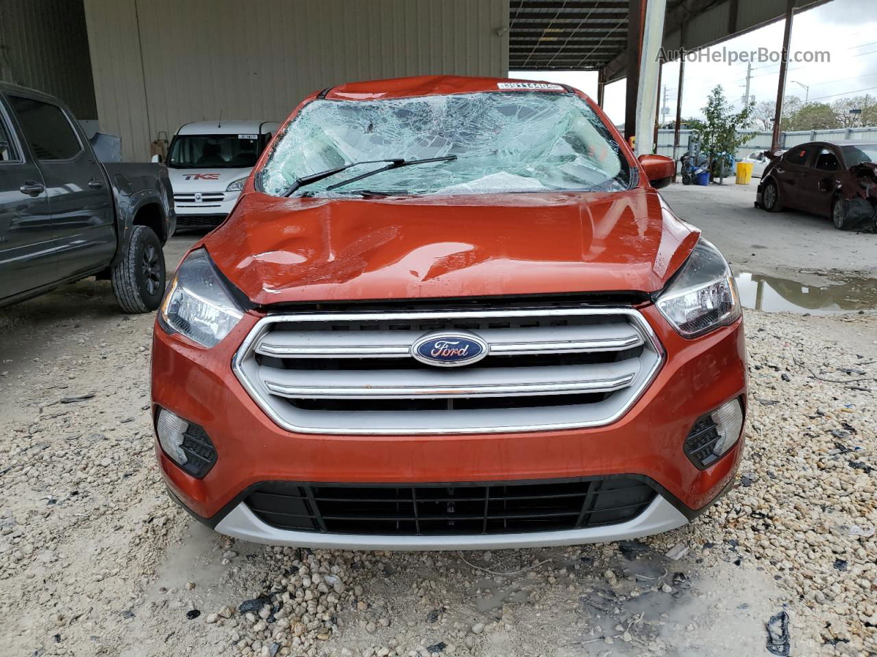 2019 Ford Escape Se Red vin: 1FMCU9GD7KUB56090