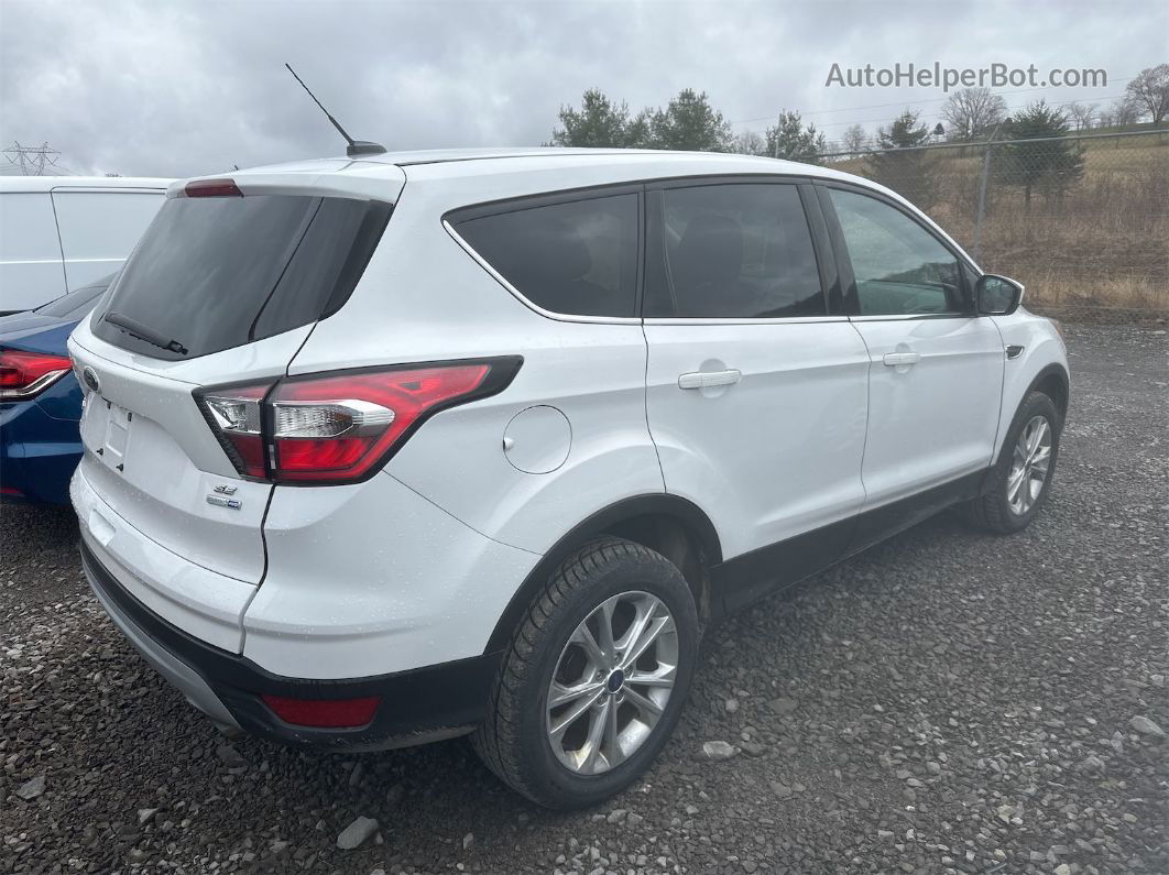 2017 Ford Escape Se vin: 1FMCU9GD8HUE17798