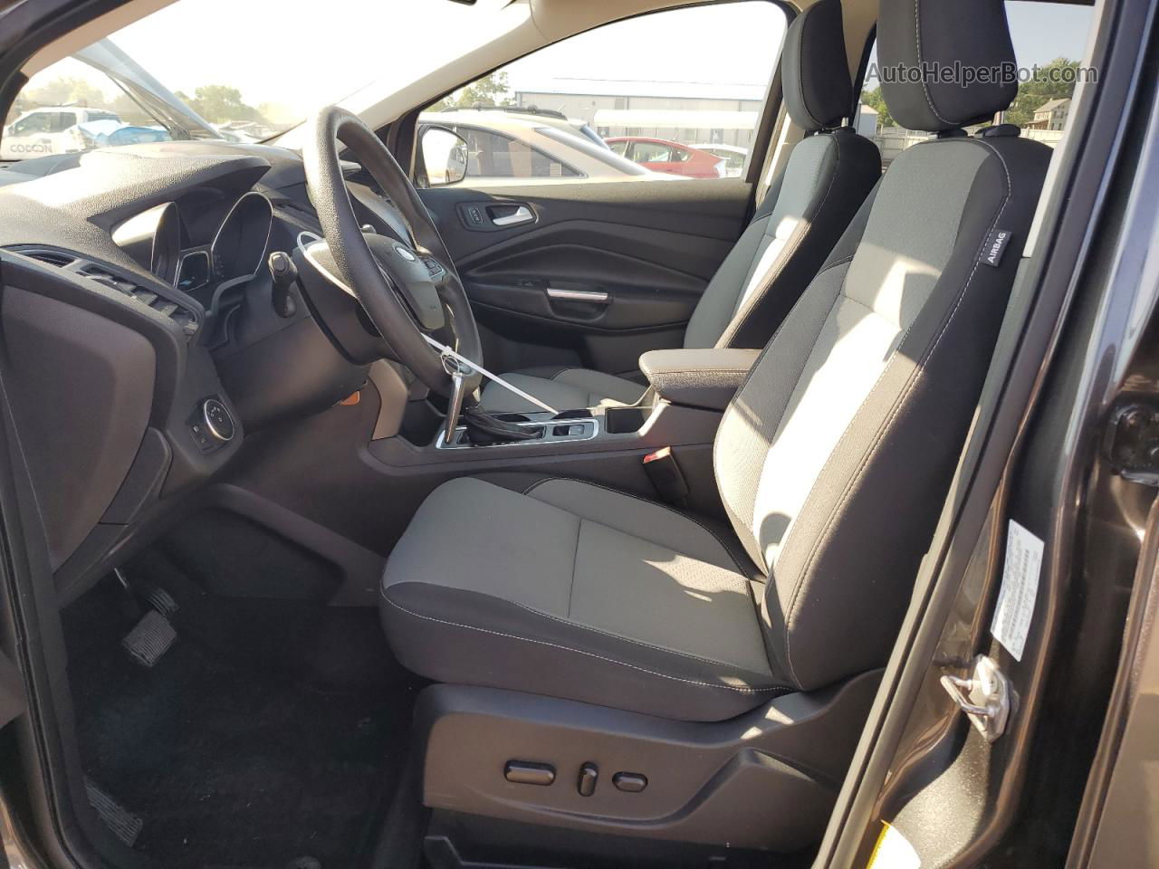 2019 Ford Escape Se Gray vin: 1FMCU9GD8KUA37917