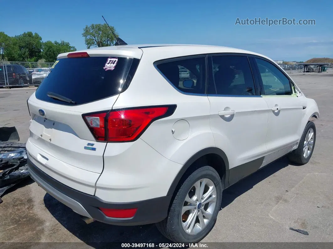 2019 Ford Escape Se White vin: 1FMCU9GD8KUB02894