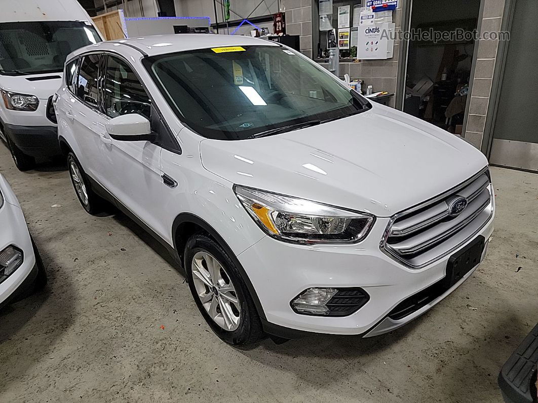 2017 Ford Escape Se Unknown vin: 1FMCU9GD9HUB83056