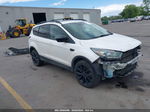 2017 Ford Escape Se White vin: 1FMCU9GDXHUB83132