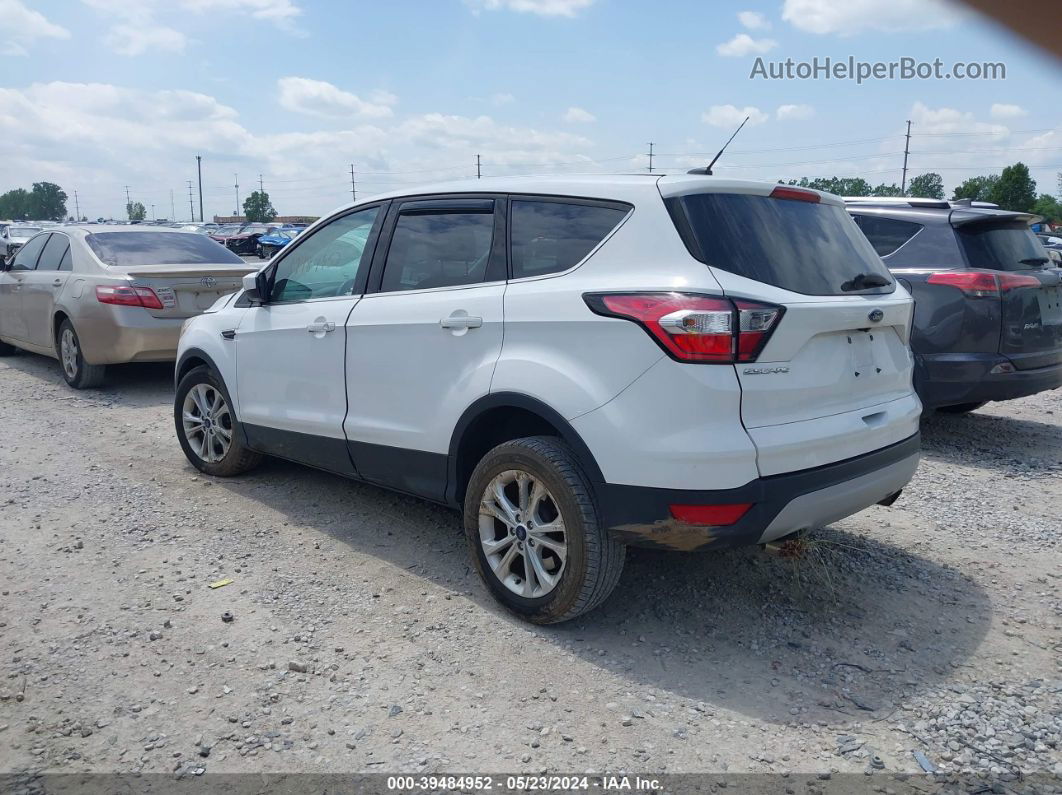 2017 Ford Escape Se White vin: 1FMCU9GDXHUD77854