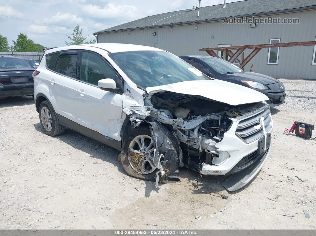 2017 Ford Escape Se White vin: 1FMCU9GDXHUD77854