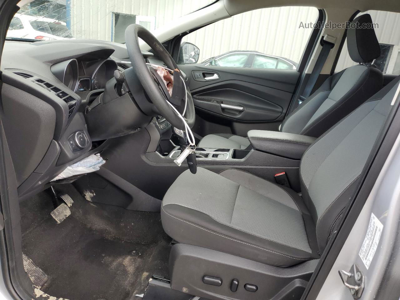 2019 Ford Escape Se Gray vin: 1FMCU9GDXKUA94653