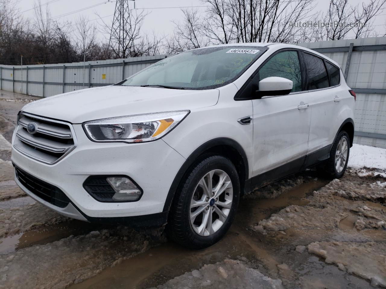 2019 Ford Escape Se White vin: 1FMCU9GDXKUC00986