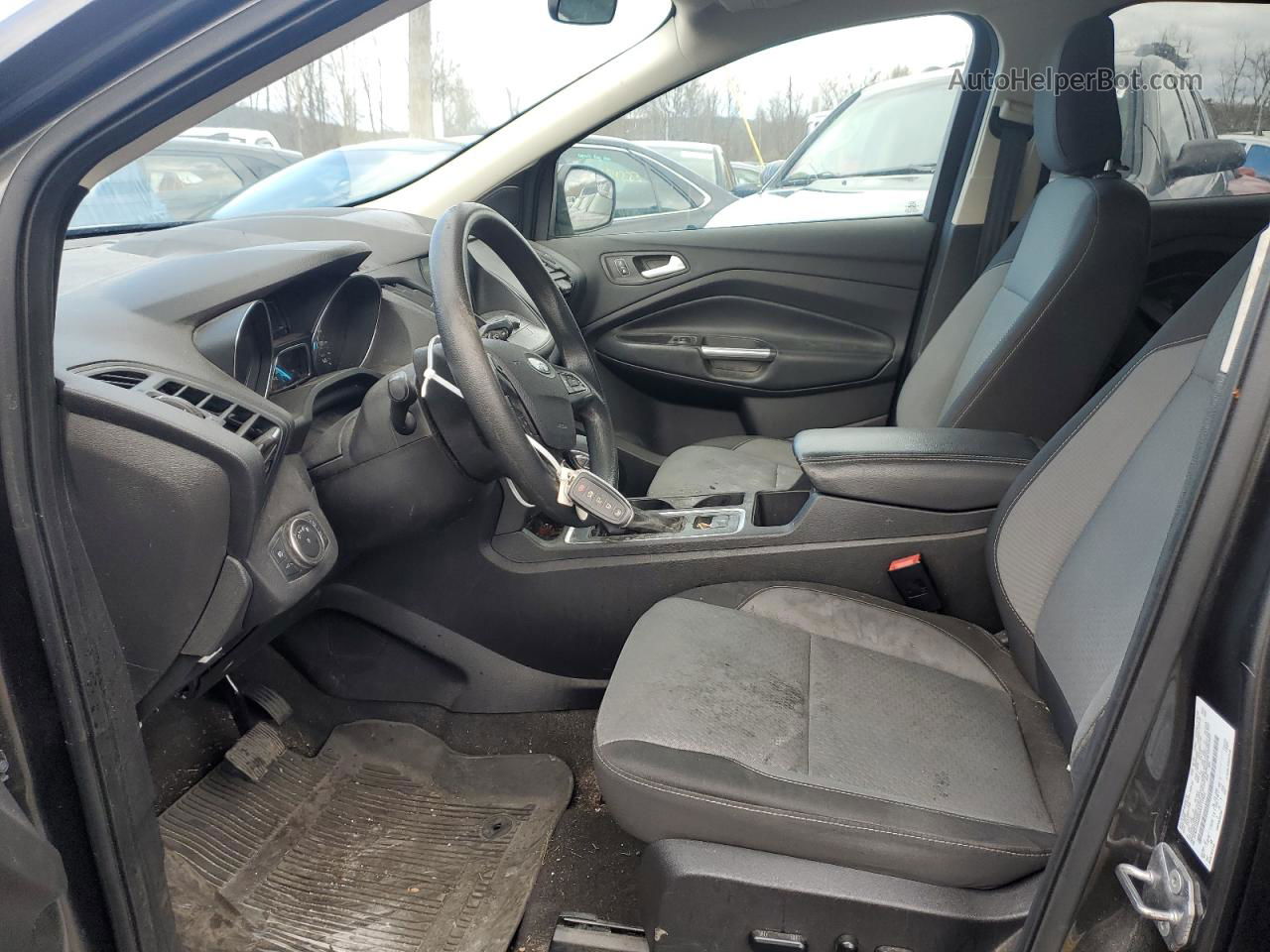 2019 Ford Escape Se Gray vin: 1FMCU9GDXKUC17822