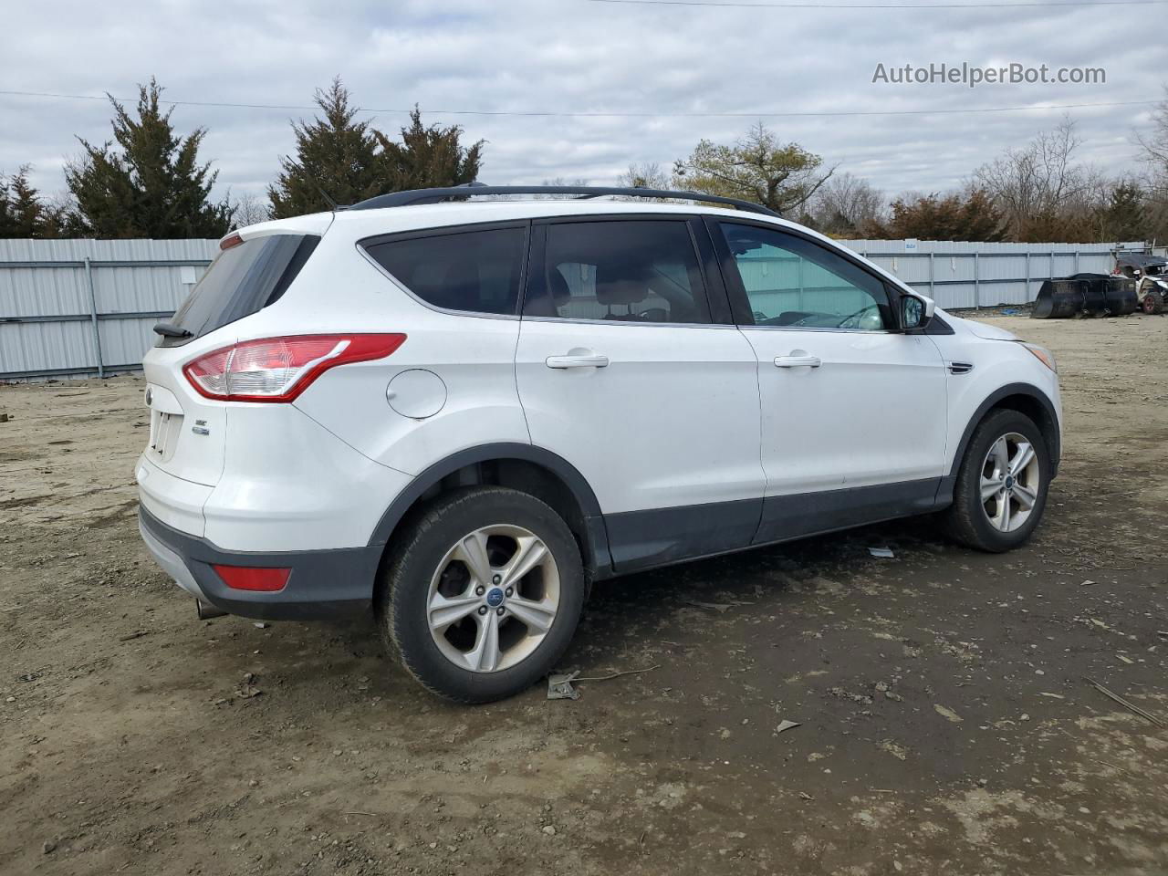 2013 Ford Escape Se White vin: 1FMCU9GX0DUC30379