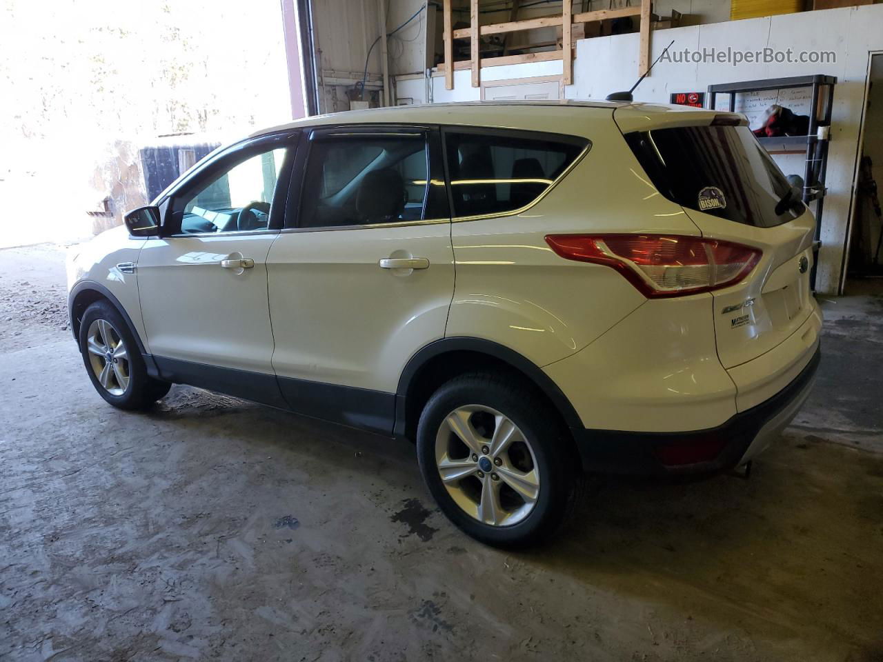 2013 Ford Escape Se White vin: 1FMCU9GX2DUB28260