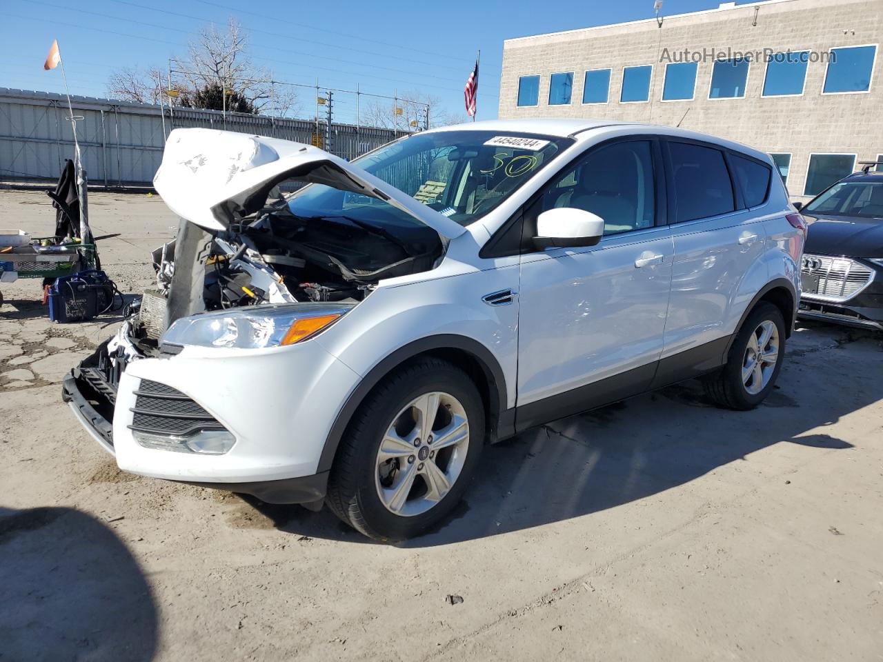 2015 Ford Escape Se White vin: 1FMCU9GX3FUA82134