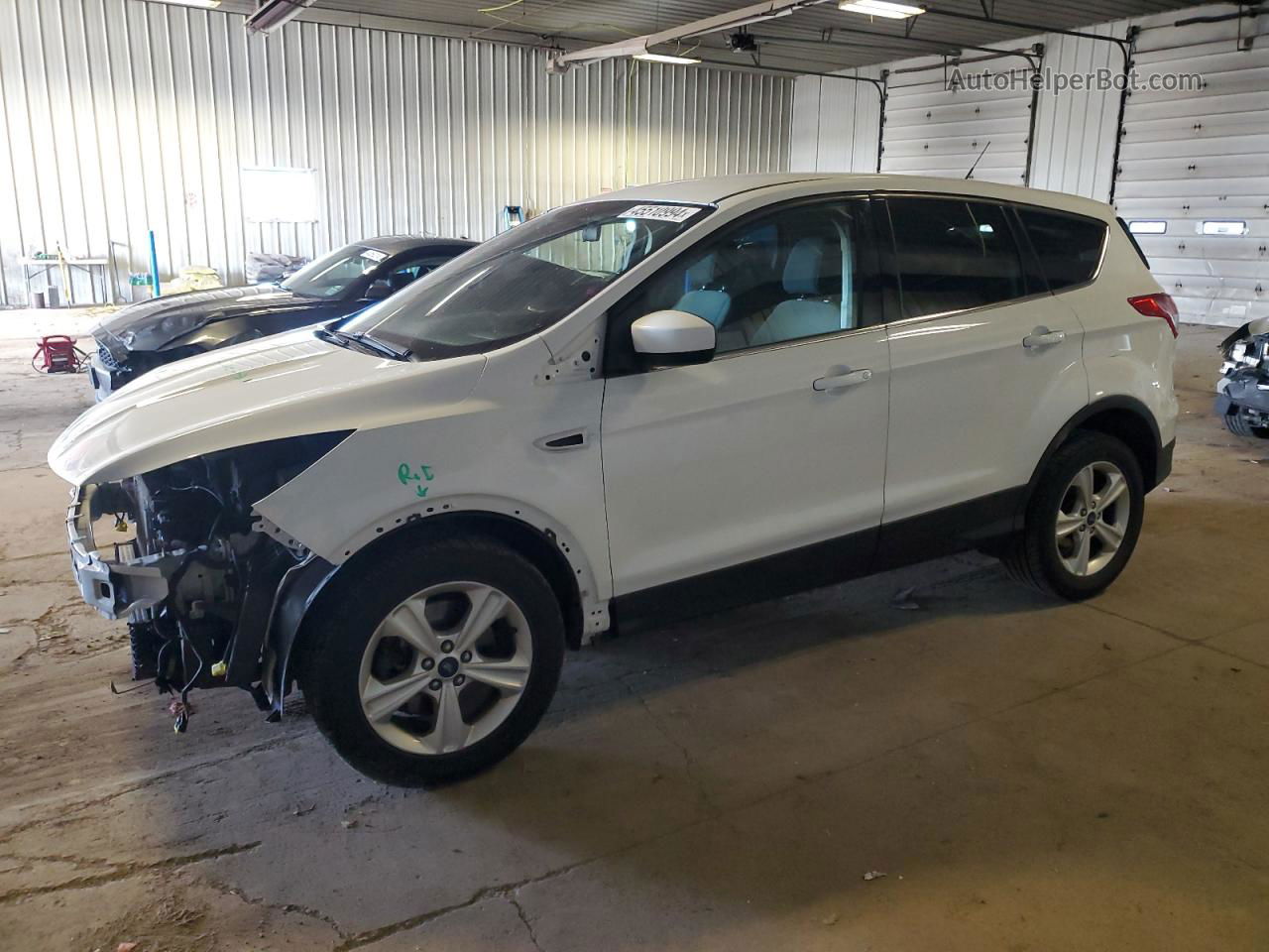 2016 Ford Escape Se Белый vin: 1FMCU9GX3GUB33603