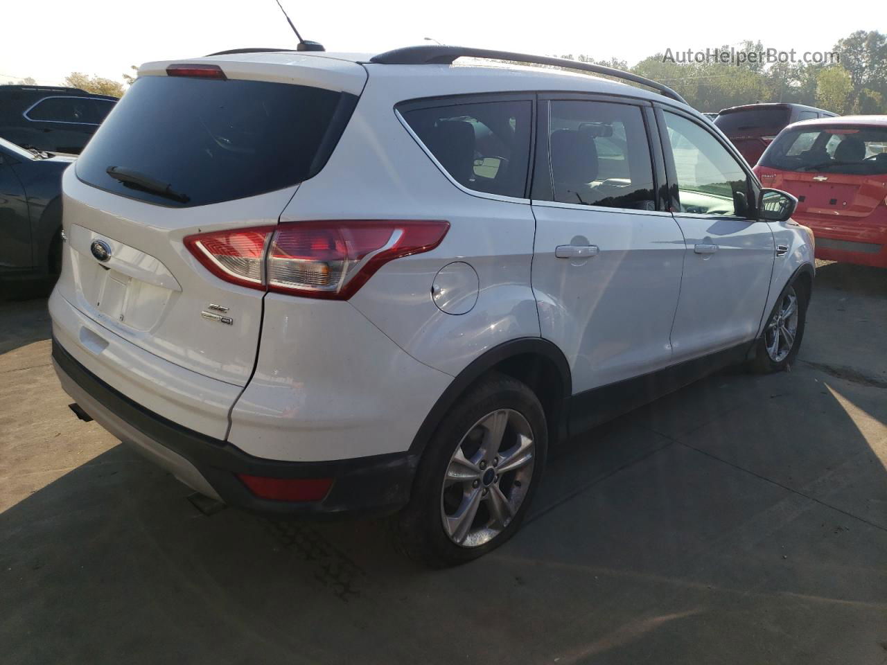 2015 Ford Escape Se White vin: 1FMCU9GX7FUA48228