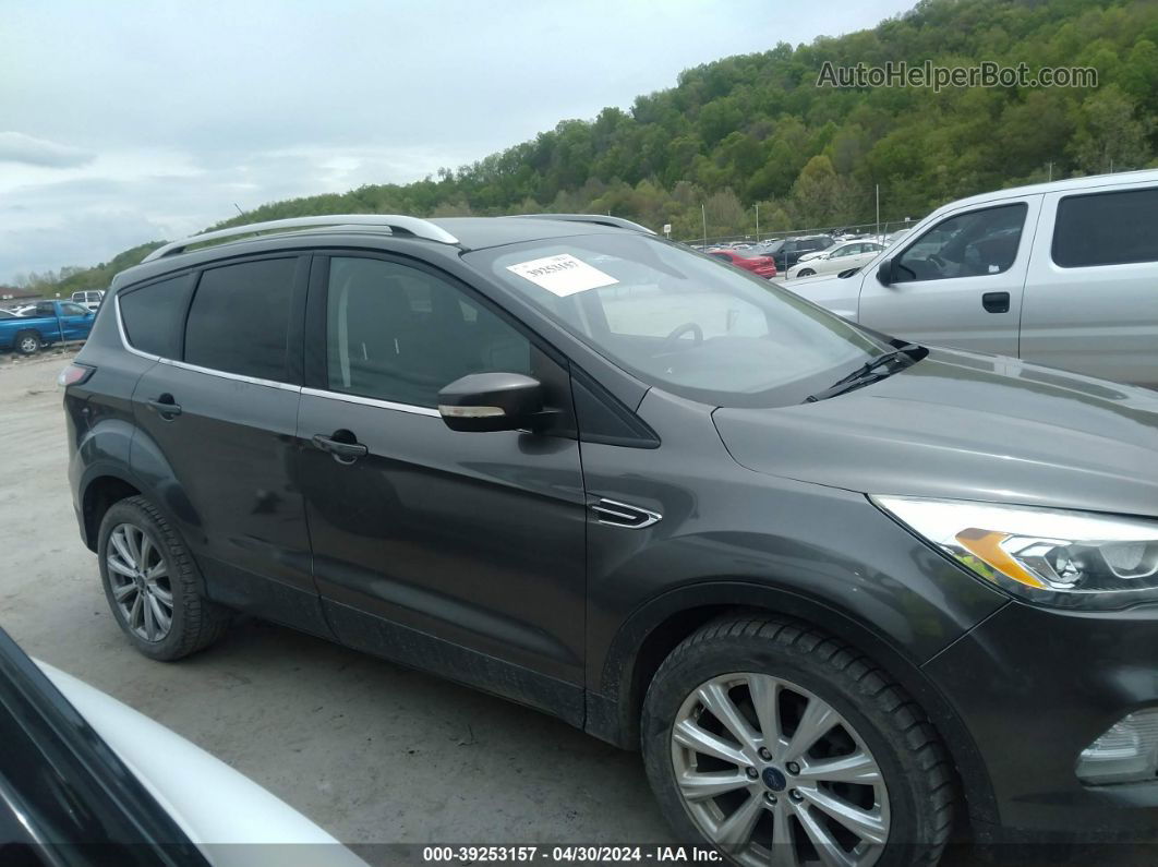 2017 Ford Escape Titanium Black vin: 1FMCU9J90HUD35892