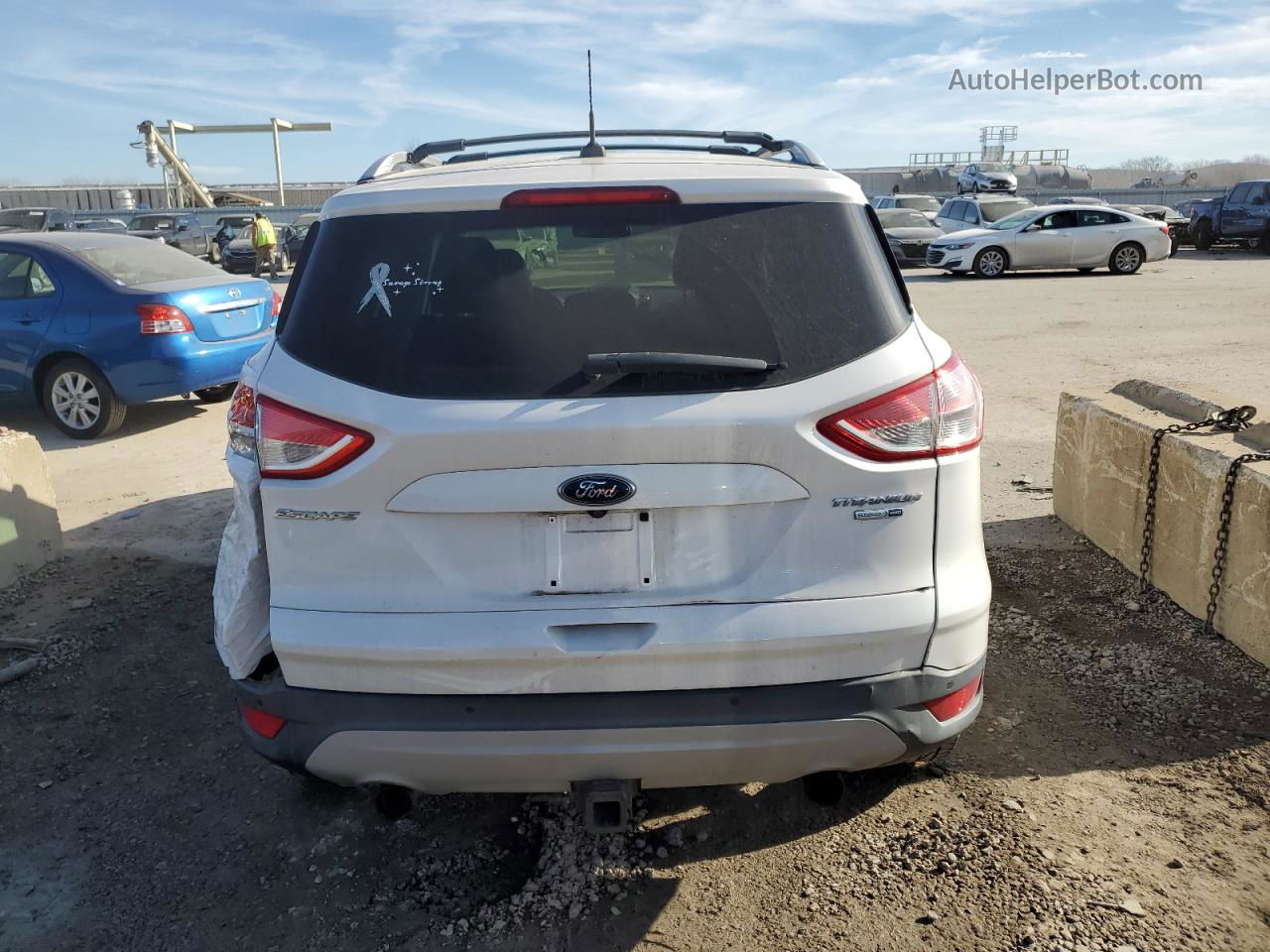 2013 Ford Escape Titanium White vin: 1FMCU9J93DUB55042