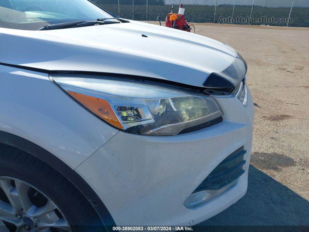 2016 Ford Escape Titanium White vin: 1FMCU9J95GUC30098