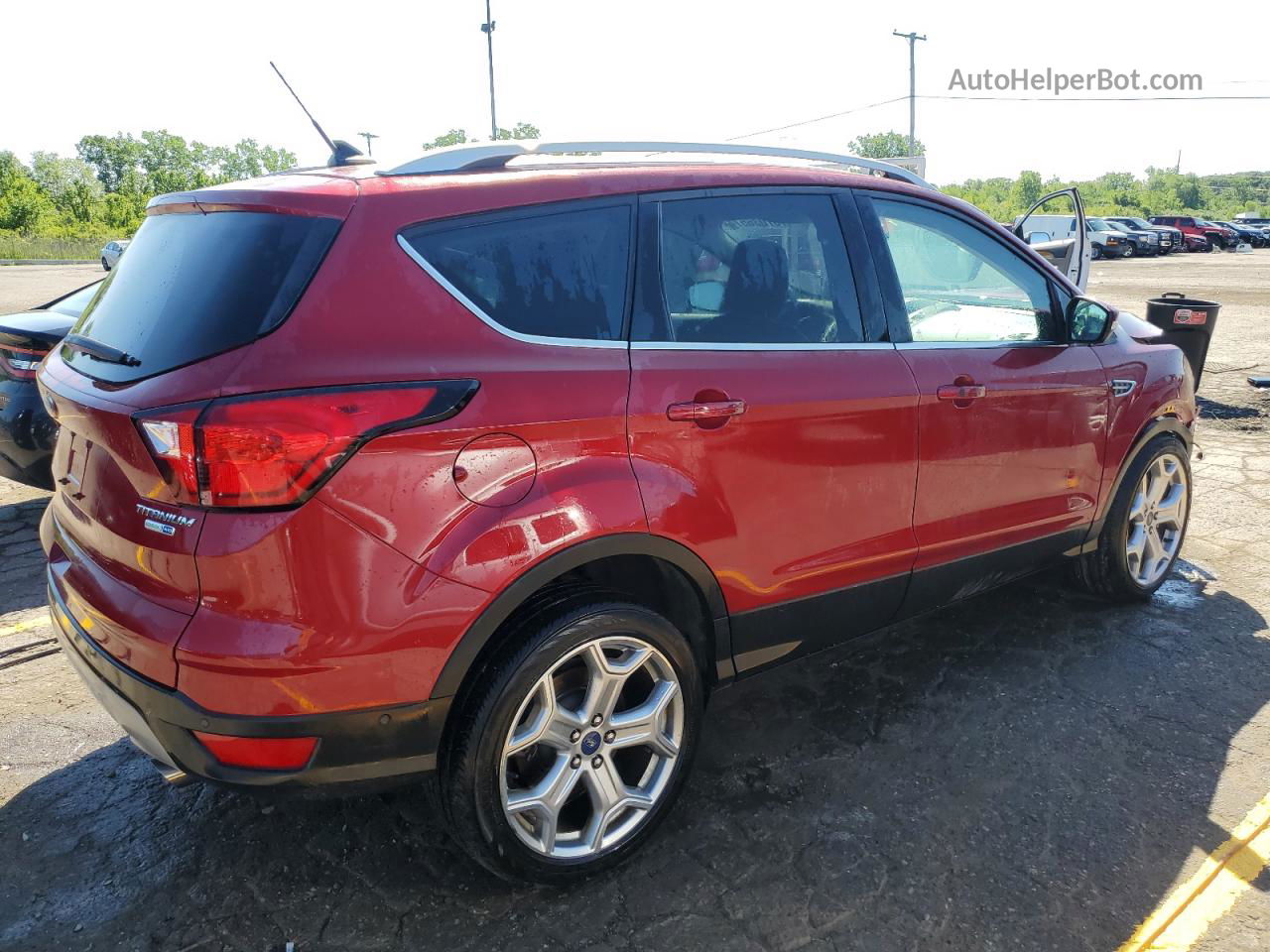 2019 Ford Escape Titanium Red vin: 1FMCU9J96KUB53346