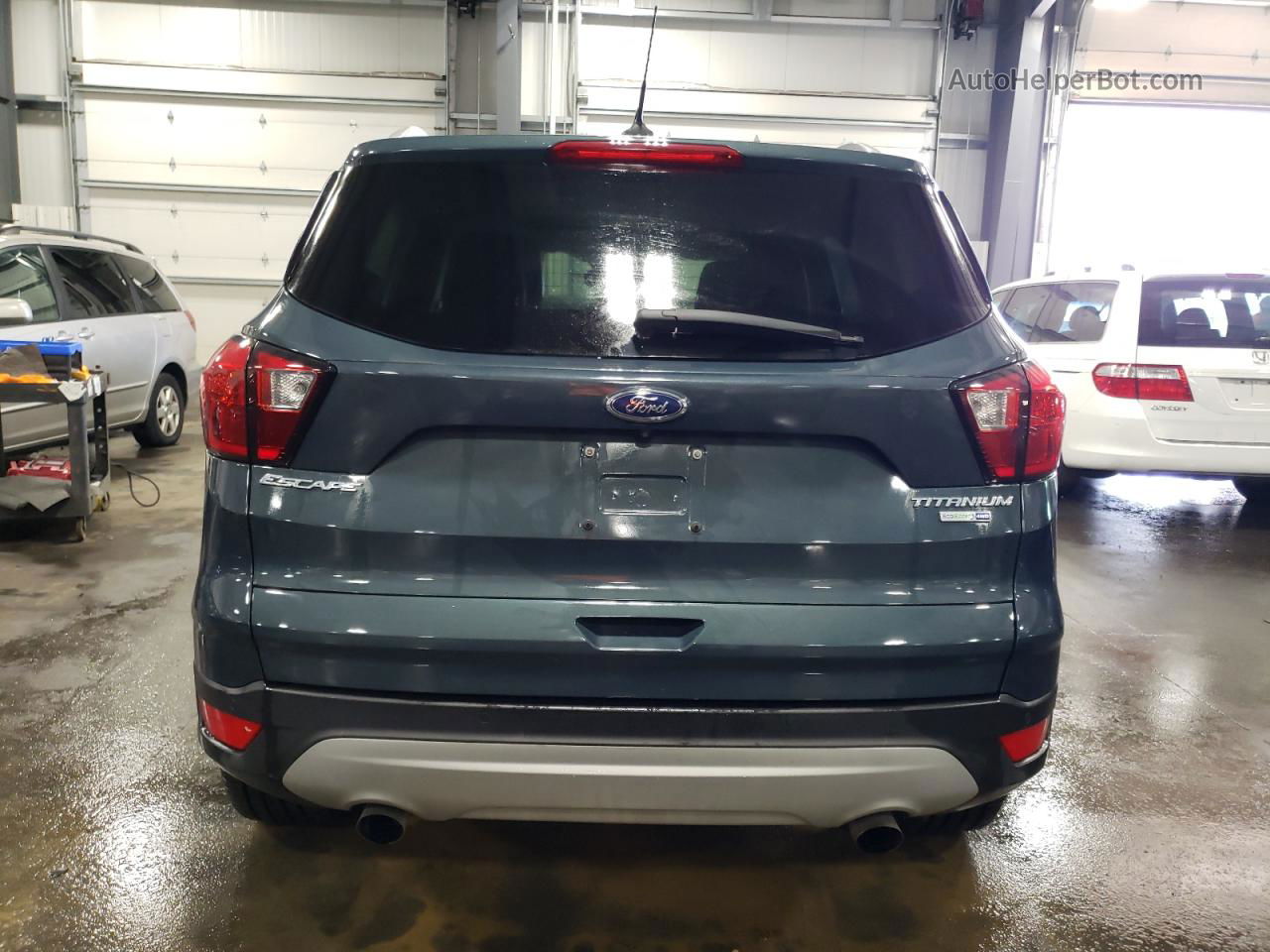 2019 Ford Escape Titanium Угольный vin: 1FMCU9J96KUB61270