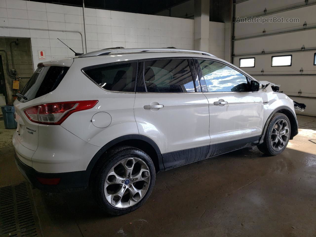 2013 Ford Escape Titanium White vin: 1FMCU9J97DUC93330