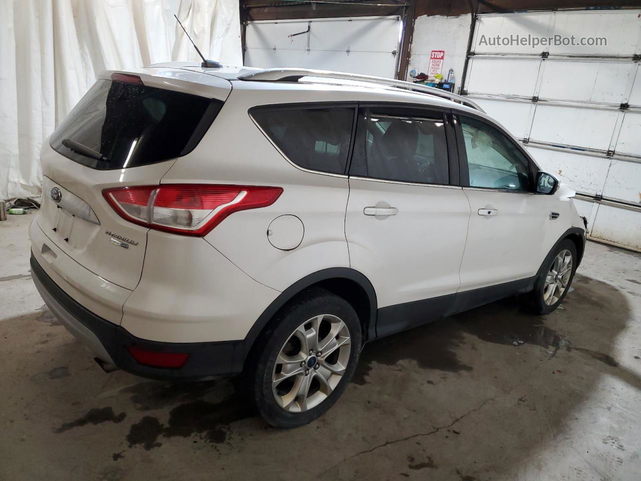 2014 Ford Escape Titanium White vin: 1FMCU9J98EUE57704