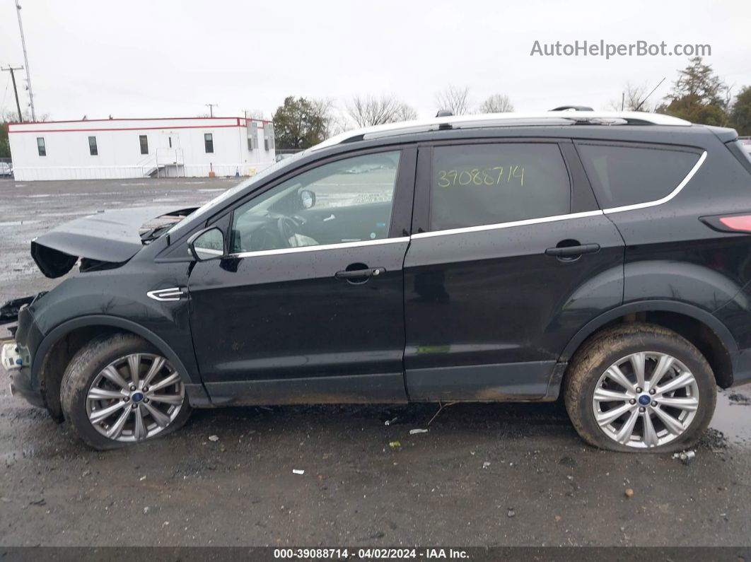 2017 Ford Escape Titanium Black vin: 1FMCU9J9XHUC02959