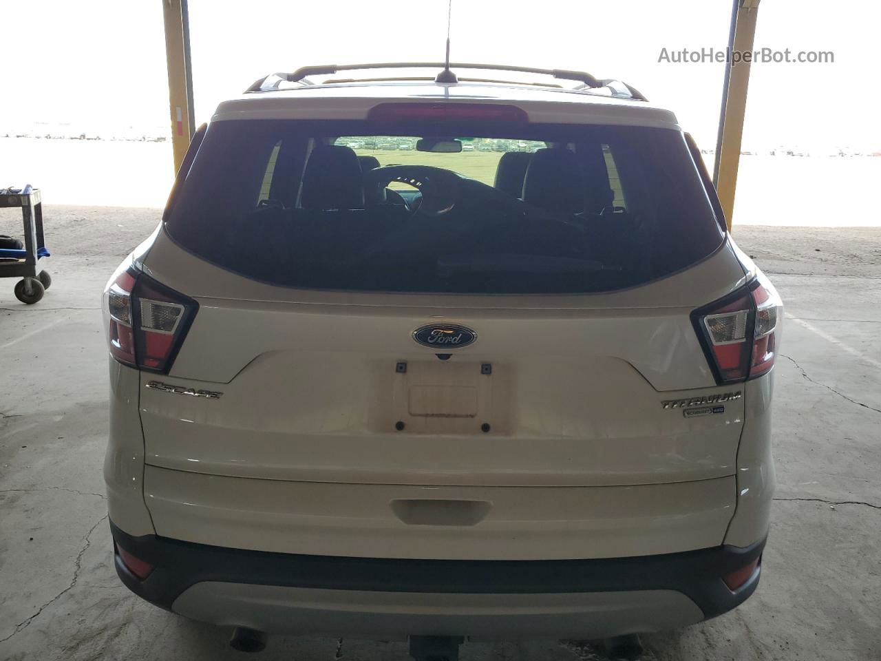 2017 Ford Escape Titanium White vin: 1FMCU9J9XHUD11213