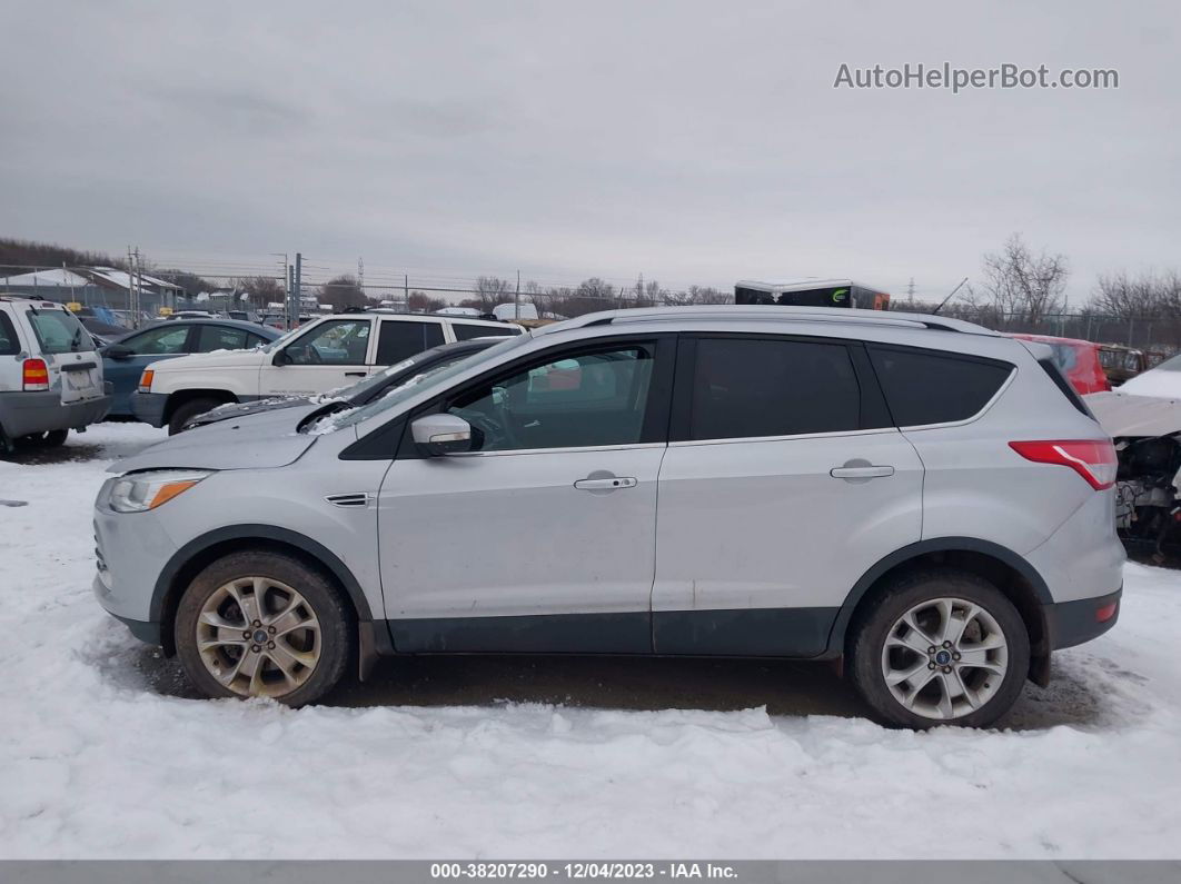 2016 Ford Escape Titanium Серебряный vin: 1FMCU9JX0GUC75044