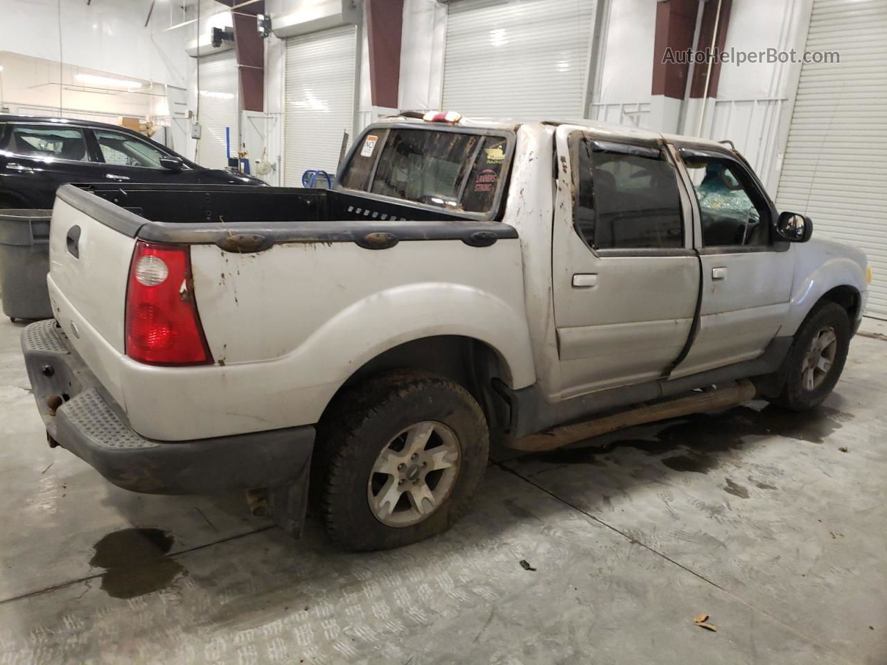 2005 Ford Explorer Sport Trac  Tan vin: 1FMDU77K55UB80657