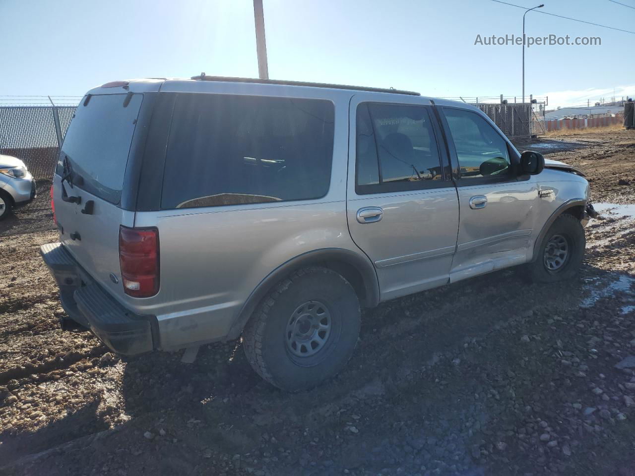 2000 Ford Expedition Xlt Silver vin: 1FMEU1664YLC38788