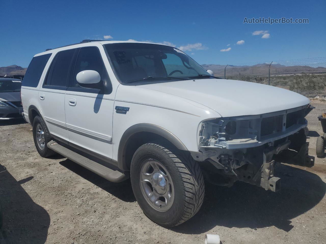 2000 Ford Expedition Eddie Bauer White vin: 1FMEU17L9YLB12043