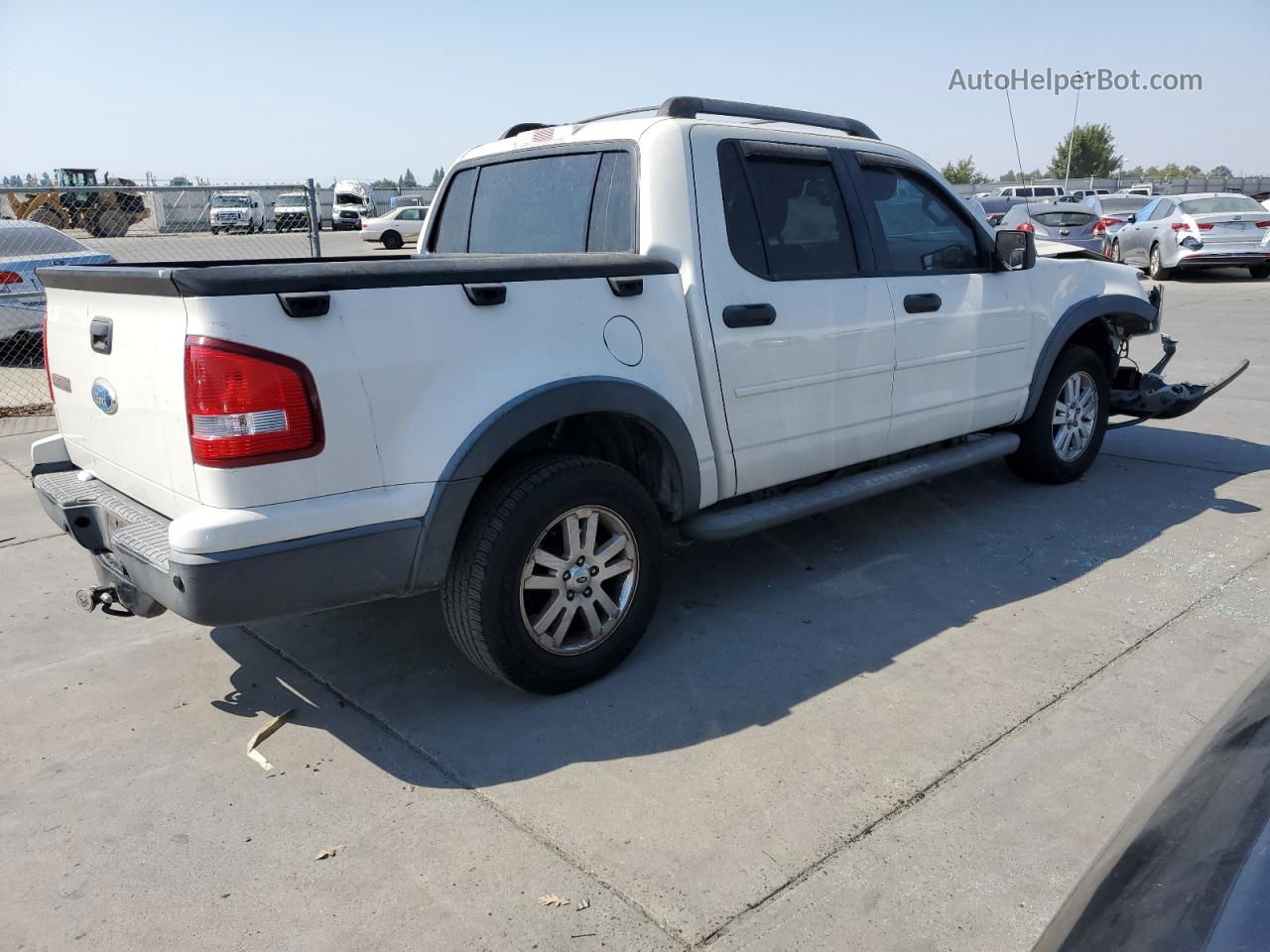 2010 Ford Explorer Sport Trac Xlt White vin: 1FMEU3BE5AUA00280