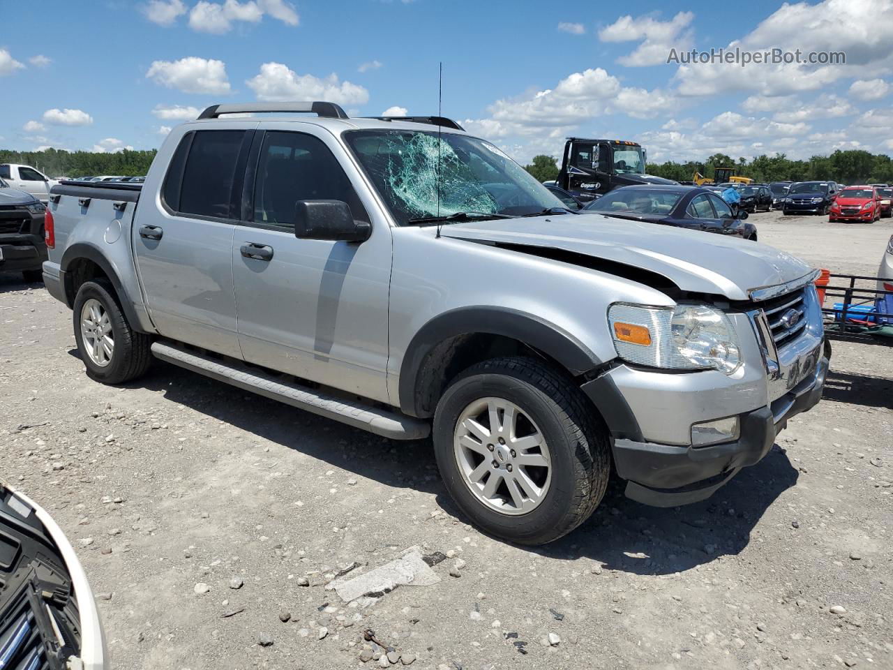 2010 Ford Explorer Sport Trac Xlt Silver vin: 1FMEU3BE5AUF00648