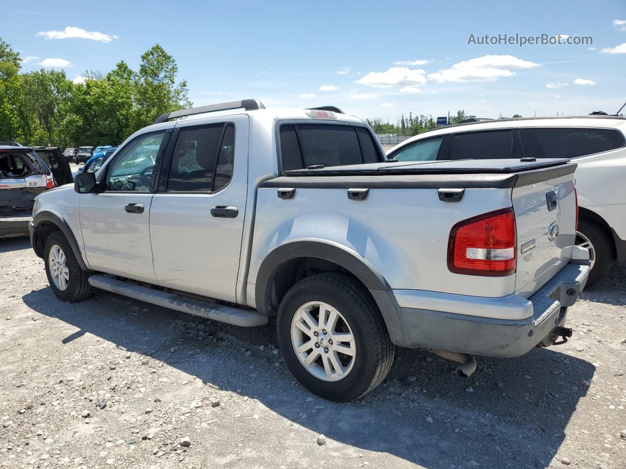 2010 Ford Explorer Sport Trac Xlt Silver vin: 1FMEU3BE5AUF00648