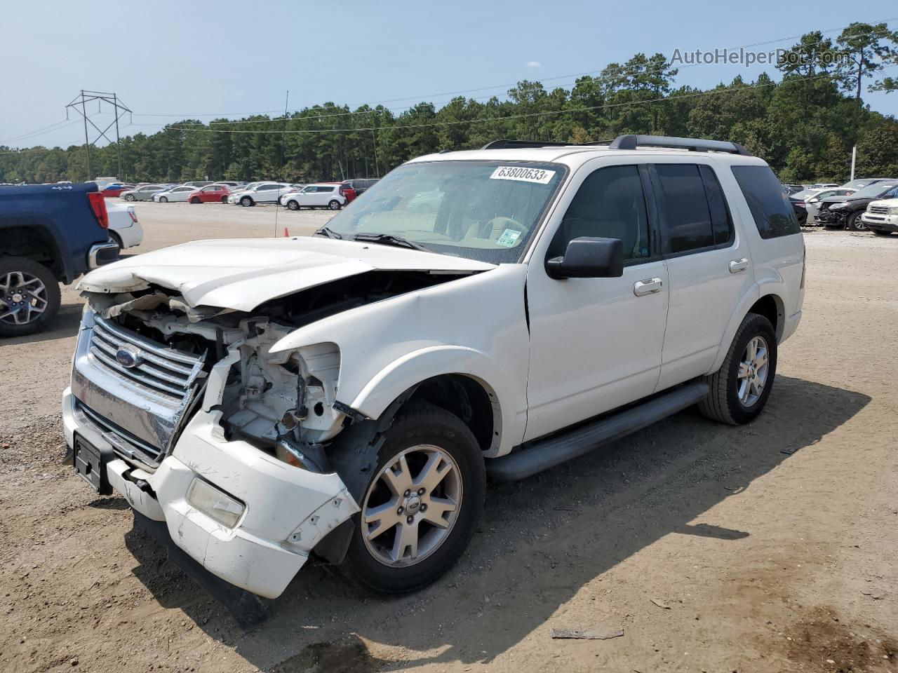 2010 Ford Explorer Xlt White vin: 1FMEU6DE1AUA10772