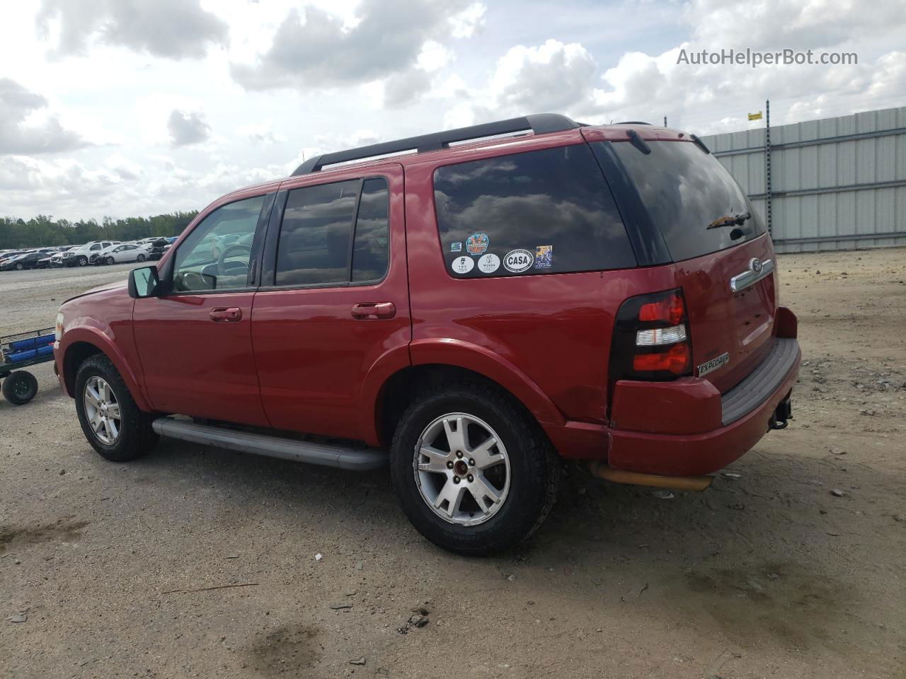 2010 Ford Explorer Xlt Burgundy vin: 1FMEU6DE3AUA91807