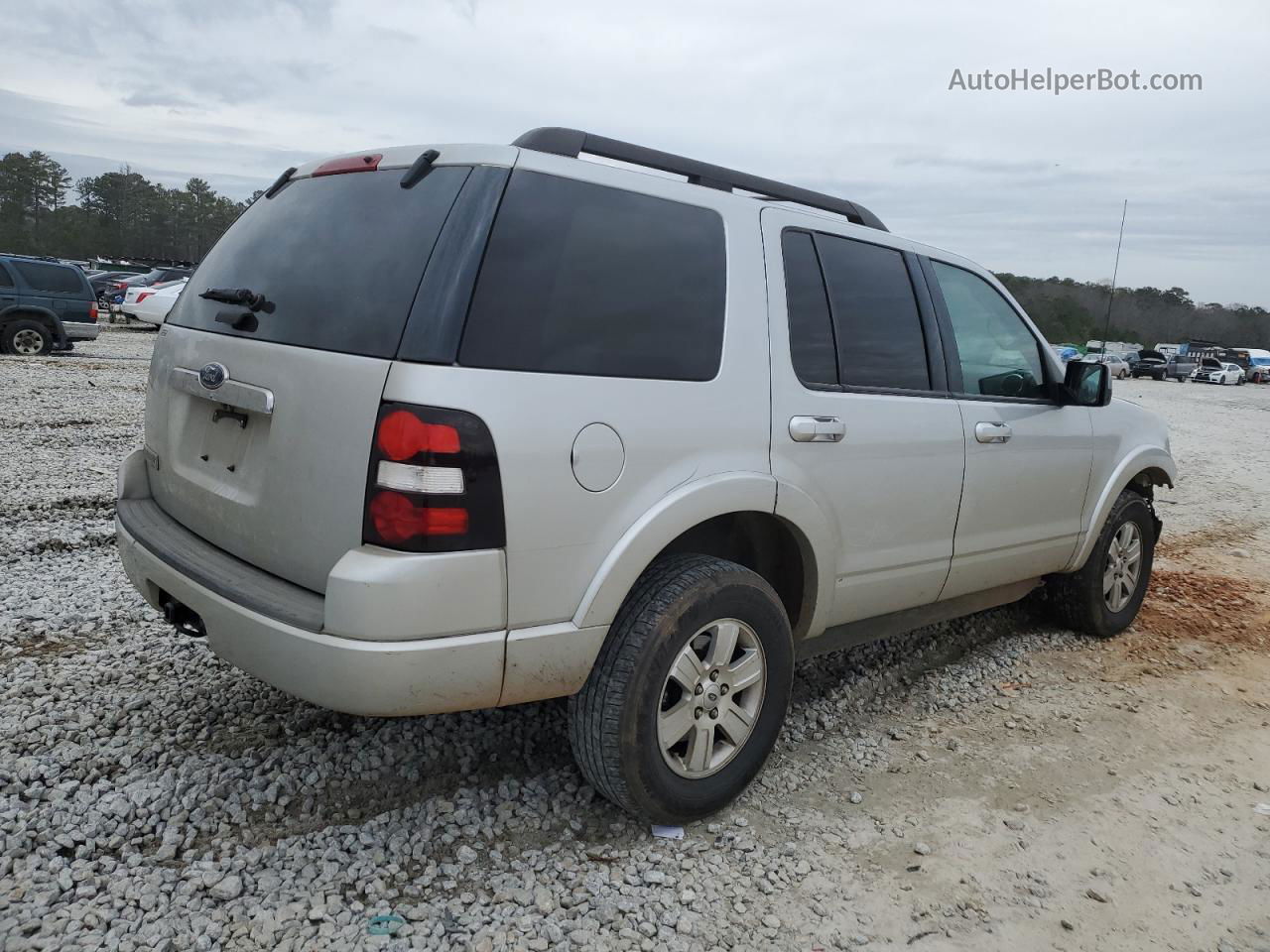 2010 Ford Explorer Xlt Серебряный vin: 1FMEU6DE6AUA47218