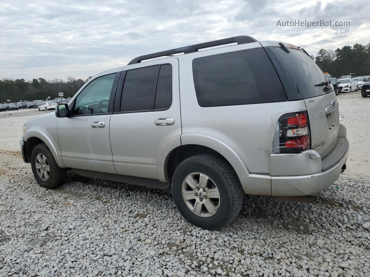 2010 Ford Explorer Xlt Silver vin: 1FMEU6DE6AUA47218