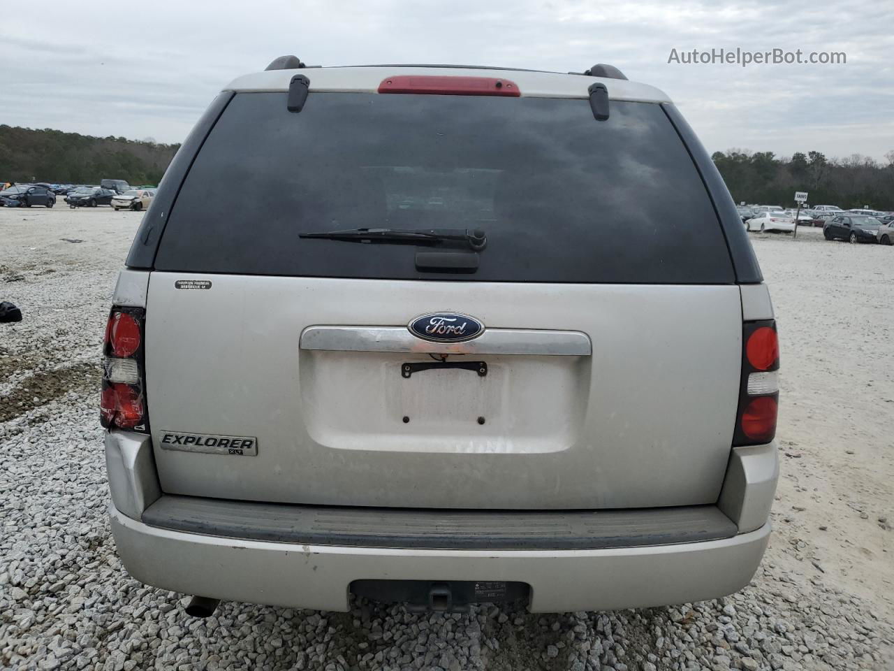 2010 Ford Explorer Xlt Silver vin: 1FMEU6DE6AUA47218