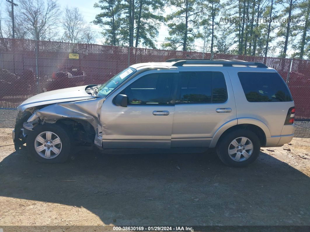 2010 Ford Explorer Xlt Серебряный vin: 1FMEU6DEXAUA07661