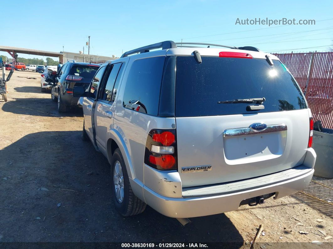 2010 Ford Explorer Xlt Серебряный vin: 1FMEU6DEXAUA07661