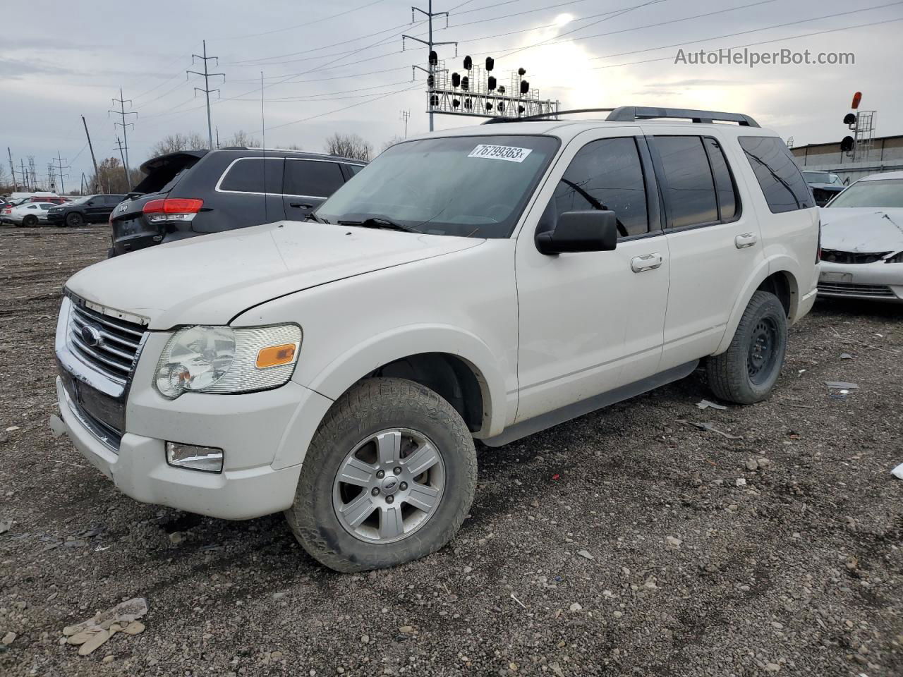 2010 Ford Explorer Xlt White vin: 1FMEU6DEXAUA55919