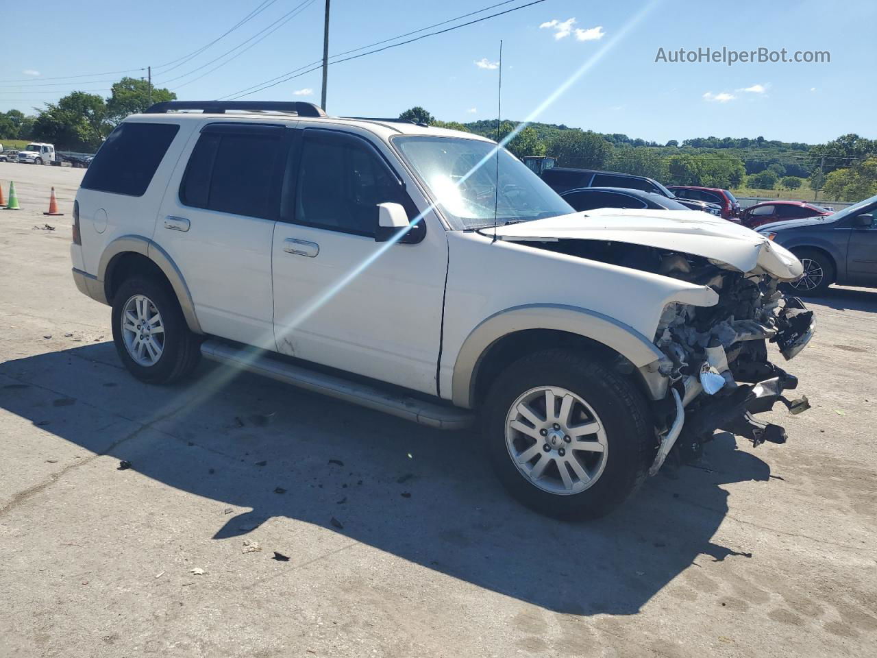 2010 Ford Explorer Eddie Bauer White vin: 1FMEU6EE2AUA38367