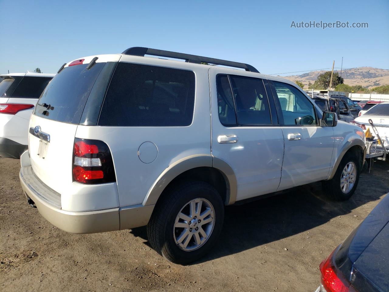 2010 Ford Explorer Eddie Bauer Two Tone vin: 1FMEU6EE5AUA88101