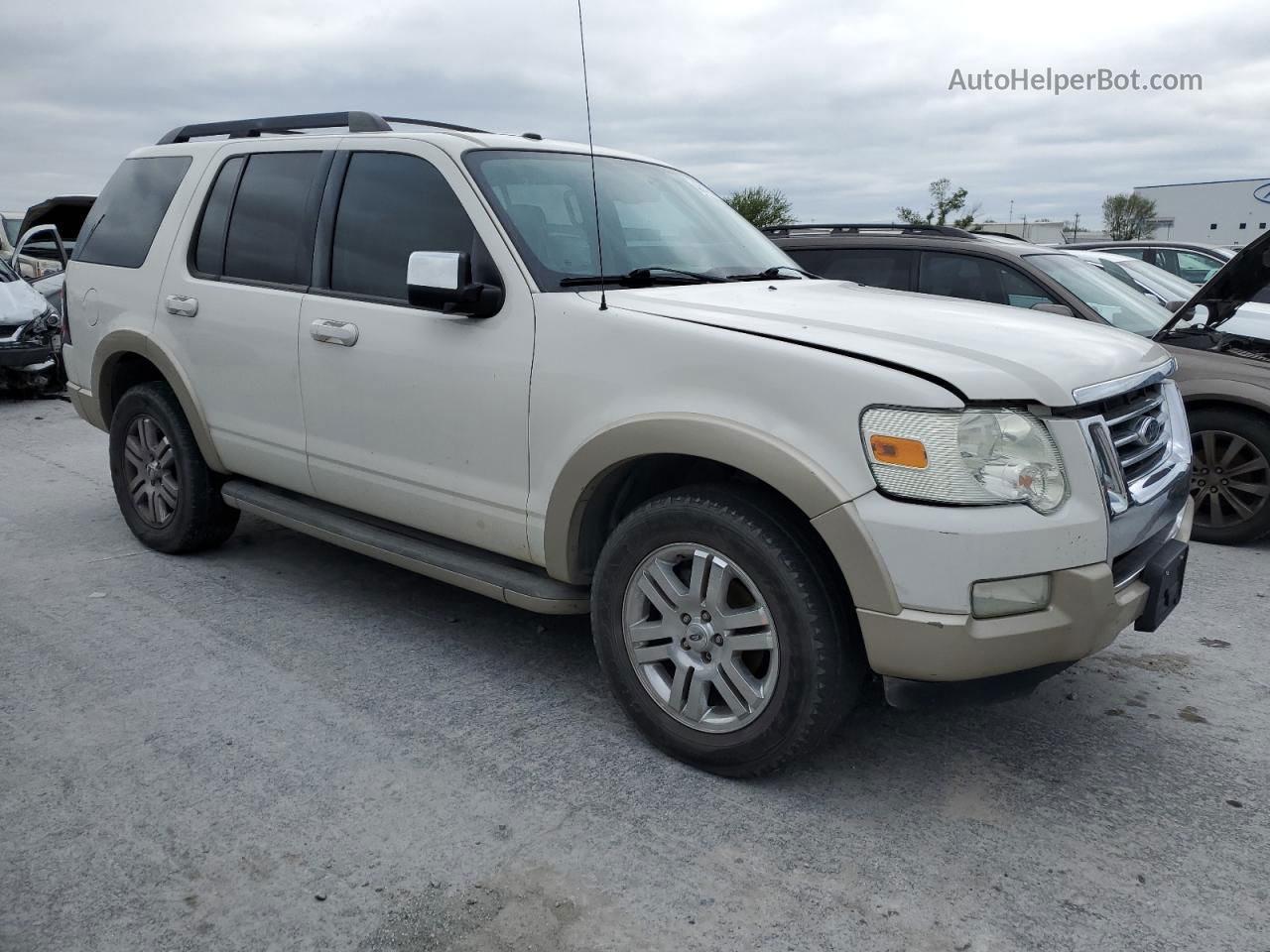 2010 Ford Explorer Eddie Bauer Белый vin: 1FMEU6EE8AUA24618