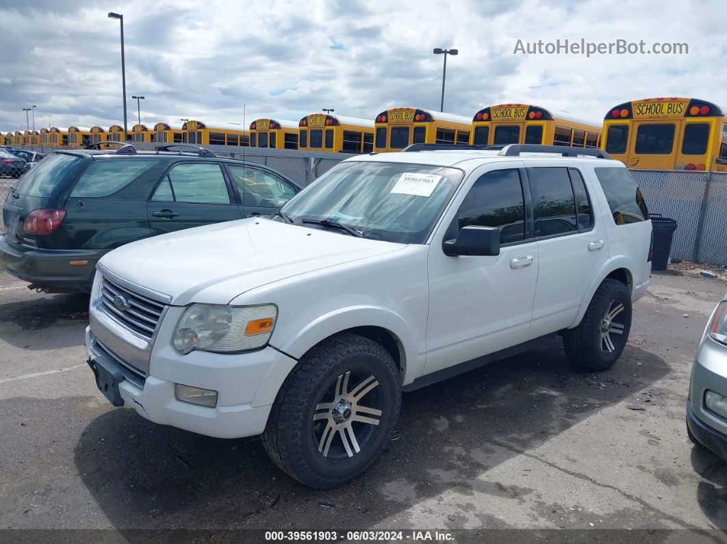 2010 Ford Explorer Xlt White vin: 1FMEU7D88AUA81662