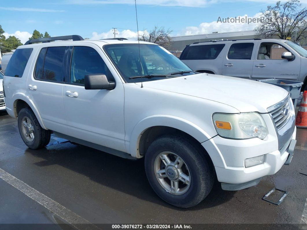 2010 Ford Explorer Xlt White vin: 1FMEU7D8XAUA64815