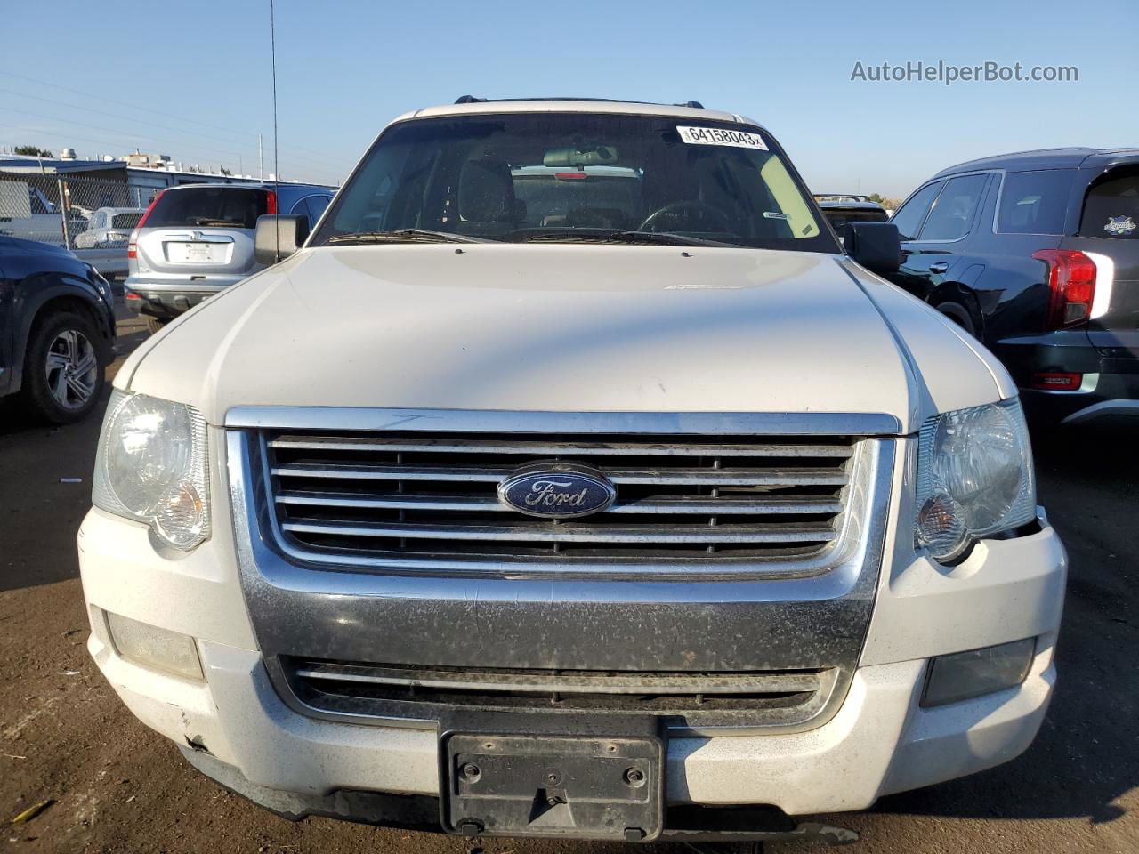 2010 Ford Explorer Xlt White vin: 1FMEU7DE1AUA58388