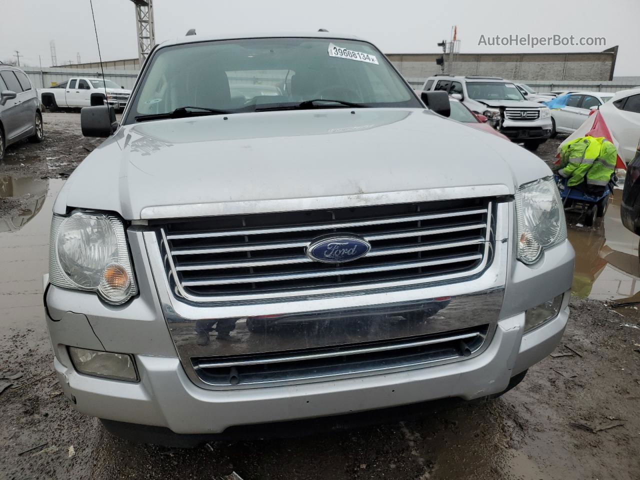 2010 Ford Explorer Xlt Silver vin: 1FMEU7DE1AUB02826