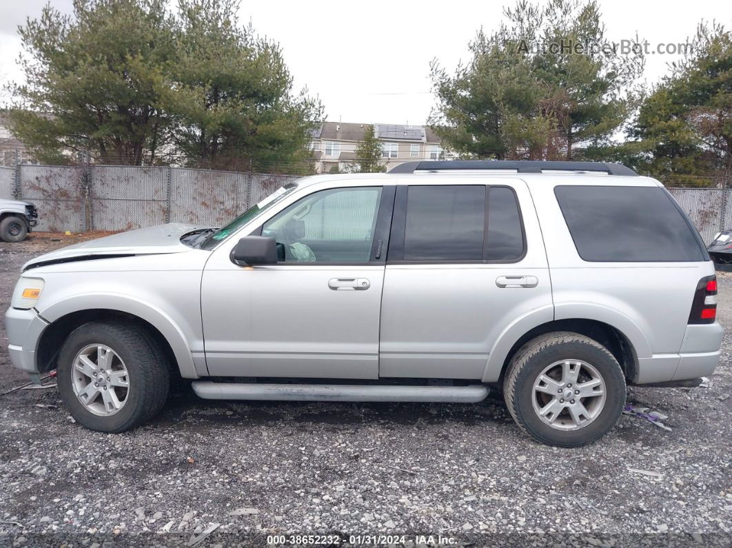 2010 Ford Explorer Xlt Silver vin: 1FMEU7DE3AUA53788