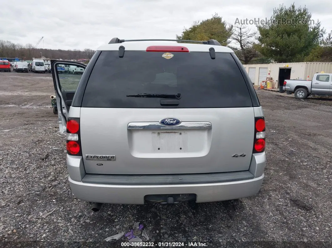 2010 Ford Explorer Xlt Silver vin: 1FMEU7DE3AUA53788