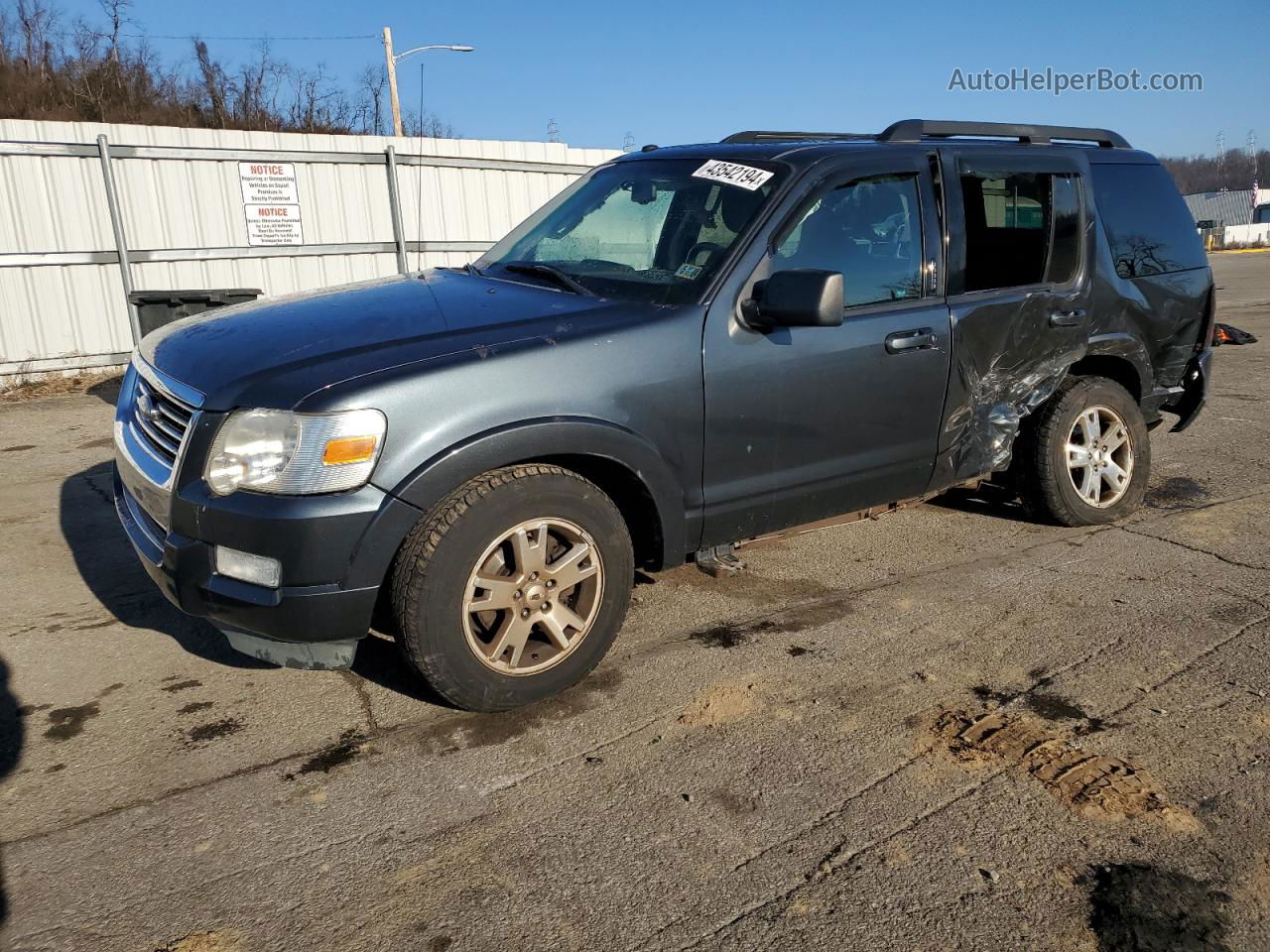 2010 Ford Explorer Xlt Charcoal vin: 1FMEU7DE3AUA59168